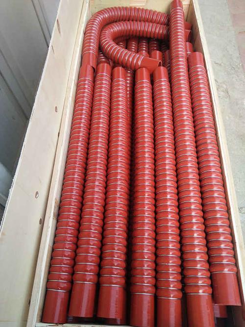 江苏红色硅胶管-报价合理的红色硅胶管就在宏禄橡塑制品